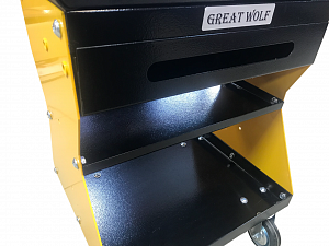Подкатной ремонтный стул Great Wolf желтый GWT-Y1
