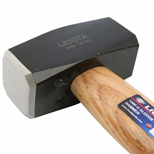 Licota AHM-19150 Кувалда с ручкой из дерева гикори, 1500 г