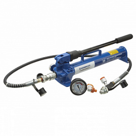 GARWIN INDUSTRIAL 811006-700-0600-K Насос ручной гидравлический 700 бар; 0,6 л; комплект (манометр, рукав 1,5 м, кейс)-4613023