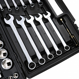 Licota ALK-8015F Набор инструмента 1/4" и 1/2", 83 предмета