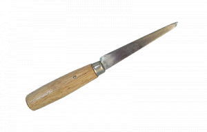 Нож прямой