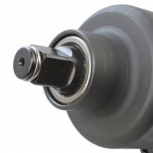 Licota PAW-04006RK2 Гайковерт пневматический ударный 1/2" 563 Нм (57 кГм) с головками 9-27 мм и аксессуарами, в кейсе