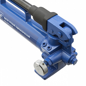 GARWIN INDUSTRIAL 811006-700-0600 Насос ручной гидравлический 700 бар; 0,6 л