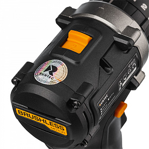 RUNTEC RT-ID121 Дрель-шуруповерт ударная аккумуляторная RUNTEC PRO 13 мм,16В, 2*2Ач, 45Нм
